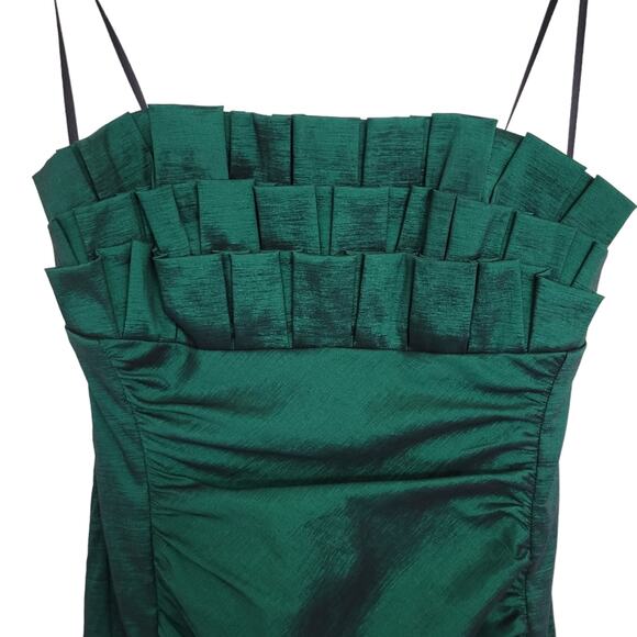 XSCAPE By Joanna Chen Dress Size 12 Emerald Green Strapless Ruffle Mini Holo - Picture 2 of 7